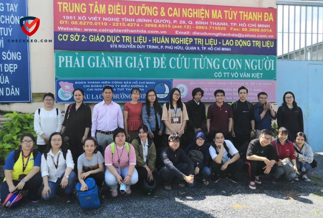 Sử dụng các loại thuốc giúp giảm các triệu chứng cai nghiện
